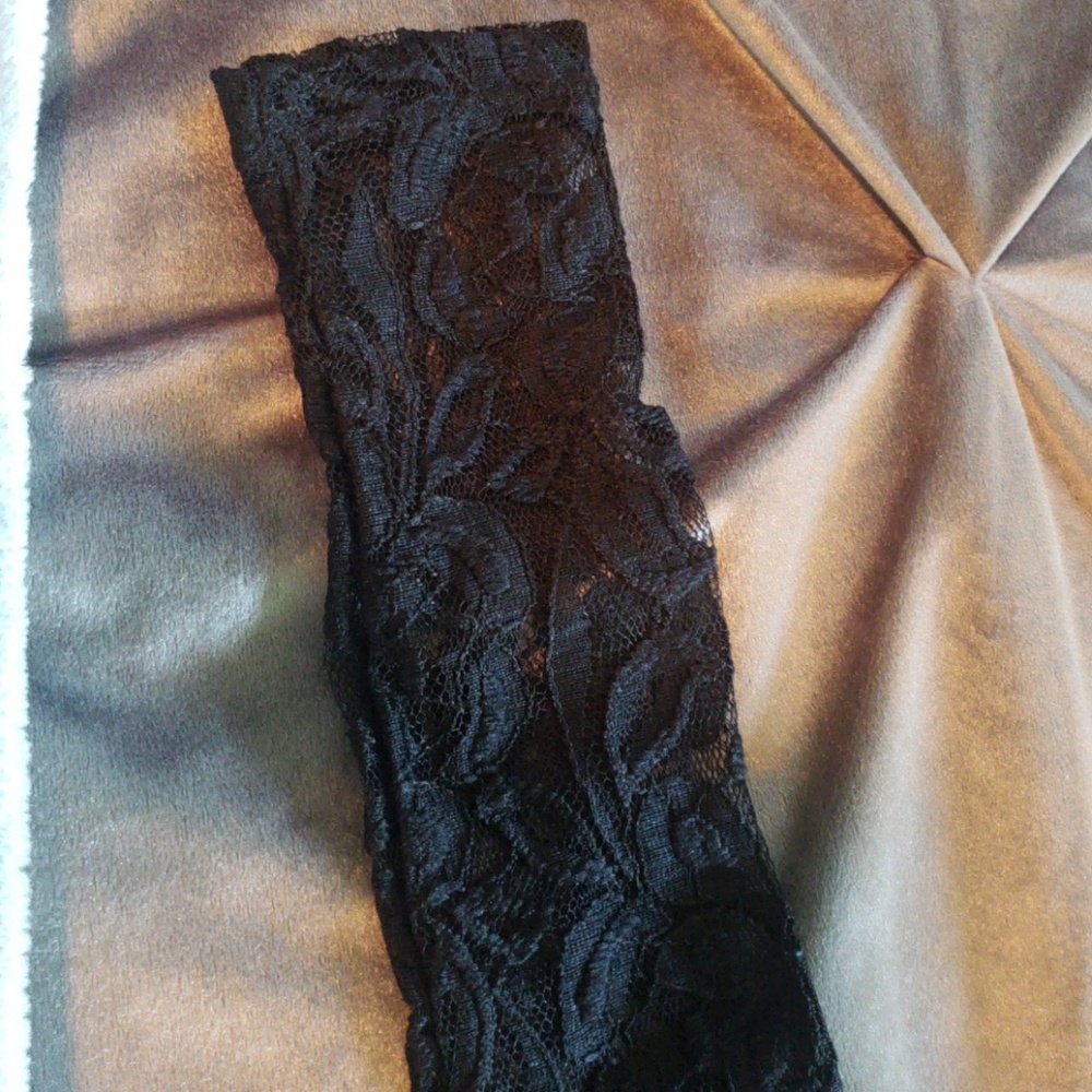 Black Mini - Picture 4 of 4